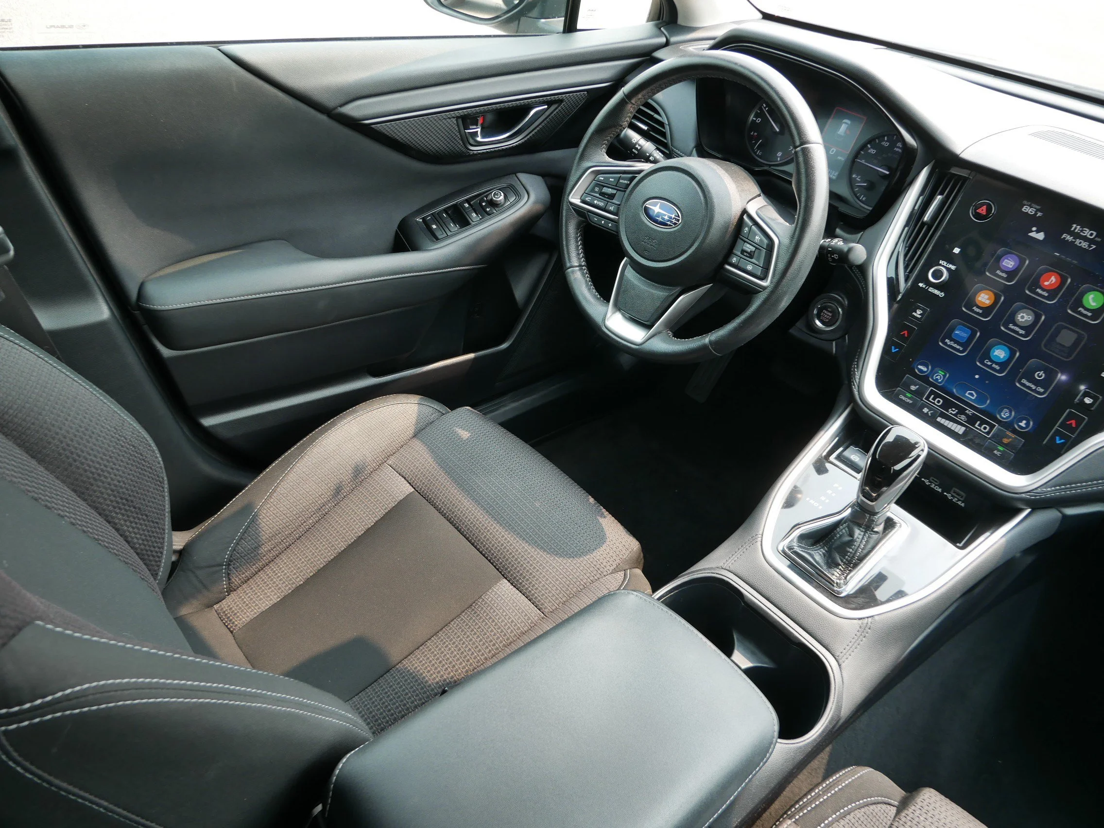 Used 2024 Crystal Black Silica Subaru Premium image 9