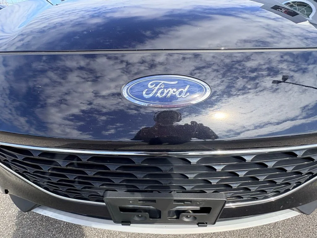 2021 Ford Escape SE - Photo 13