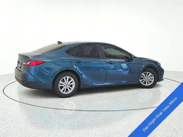 Used 2026 Ocean Toyota LE image 6