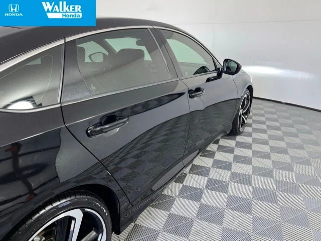 Certified Used 2022 Black Honda Sport 2.0T image 10