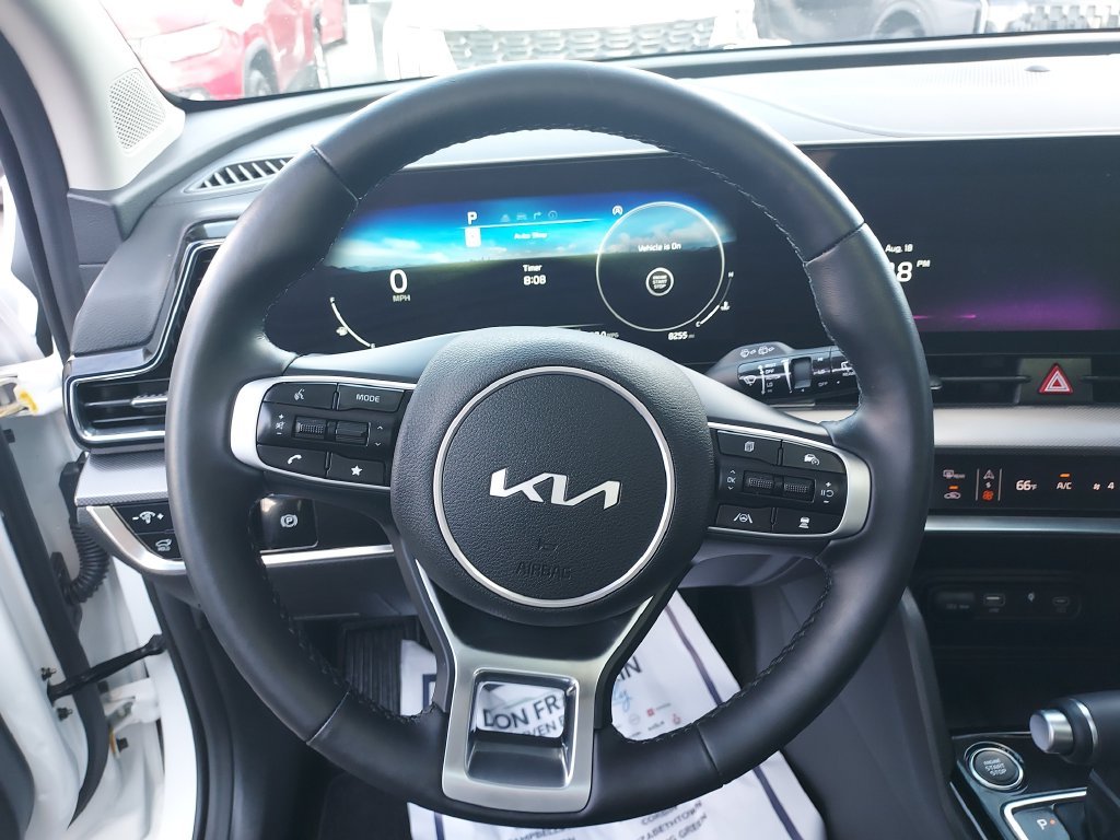 Used 2024 White Kia SX-Prestige image 17