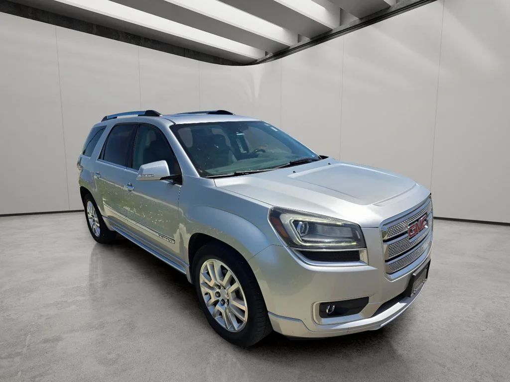 Used 2015 Quicksilver Metallic GMC Denali image 12