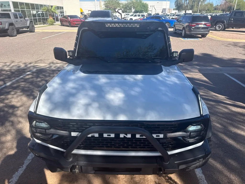 Used 2023 White Ford Wildtrak image 2