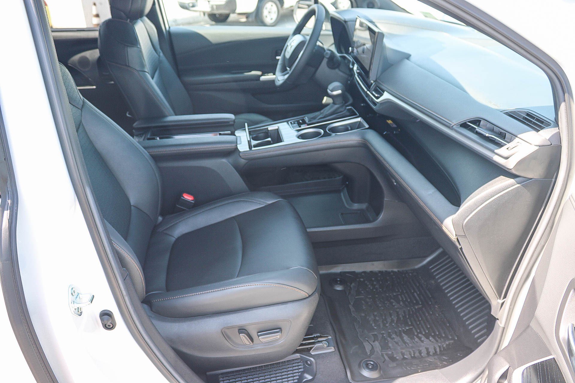 Used 2026 Ice Cap Toyota Woodland Edition image 16