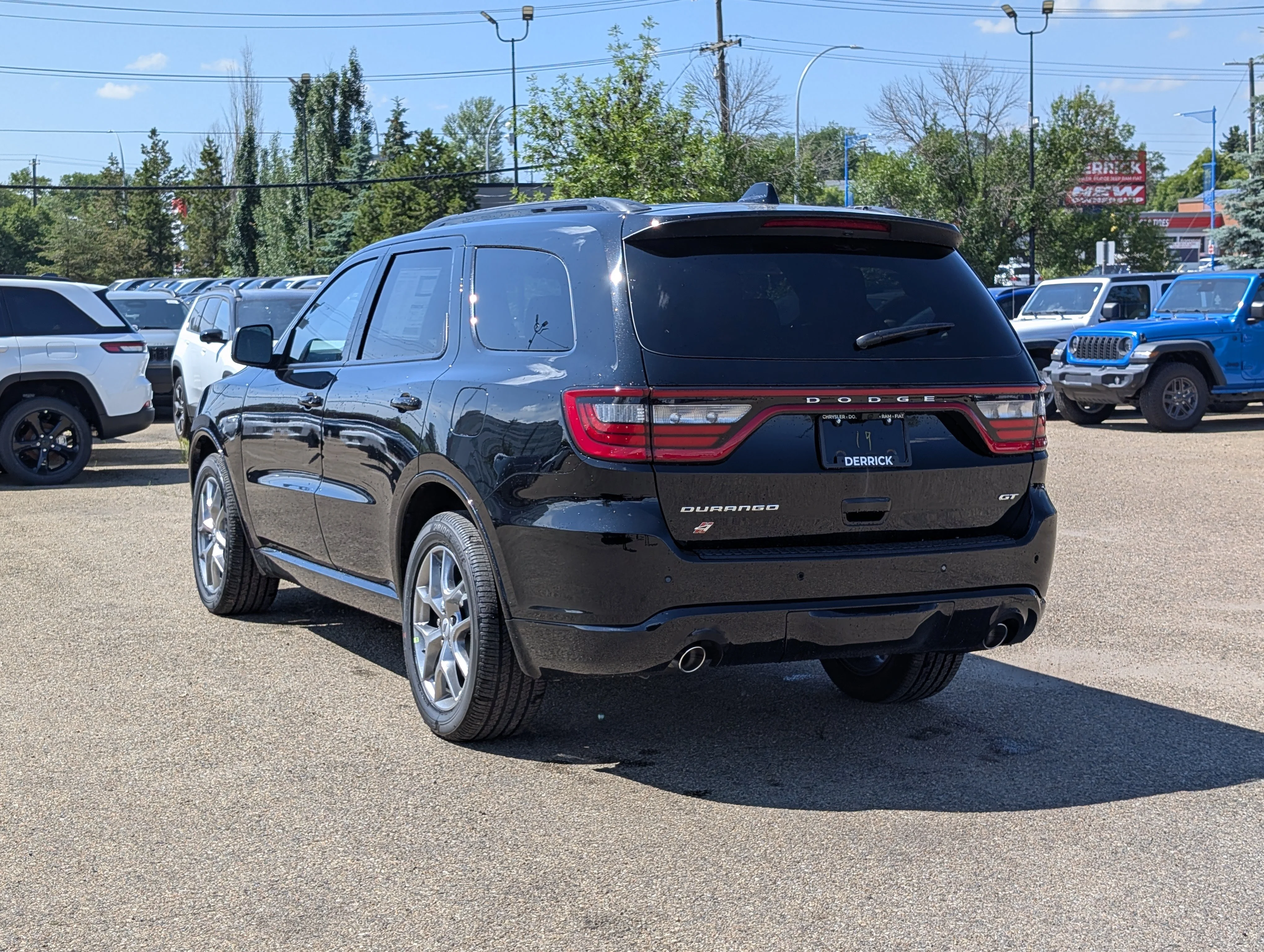 New 2026 DB Black Dodge GT HEMI V8 Plus image 4