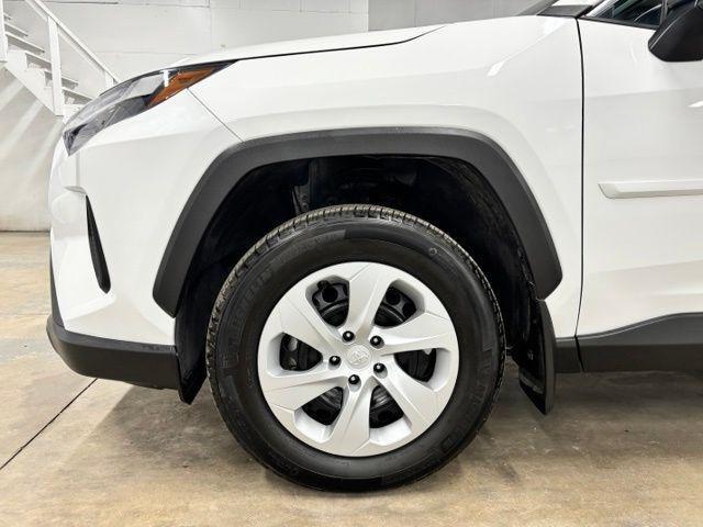 Certified Used 2025 ICE CAP Toyota  image 10