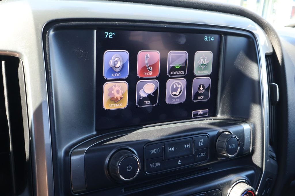 Used 2018 Silver Chevrolet LT image 24
