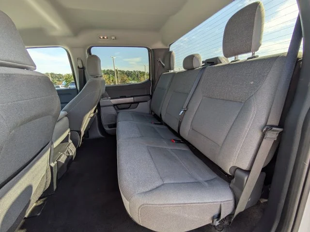 Certified Used 2025 Oxford White Ford XLT image 14
