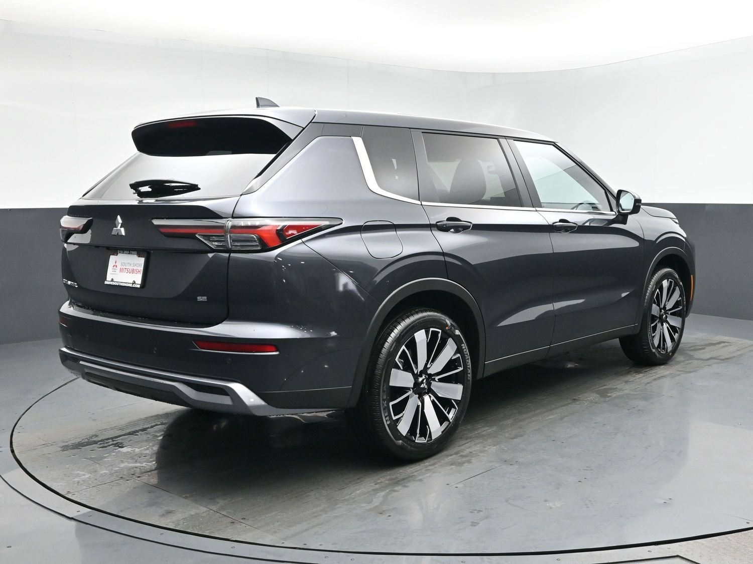 New 2026 Gray Mitsubishi SE 1.5T 2WD image 15