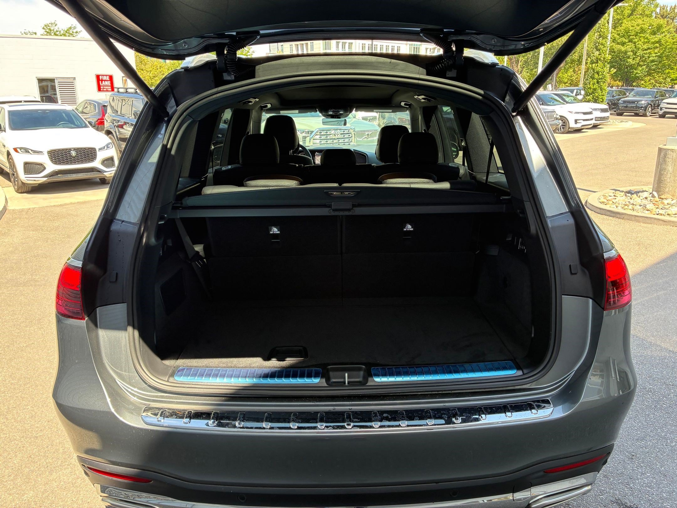 New 2026 Selenite Grey Metallic Mercedes-Benz GLS 580 image 24