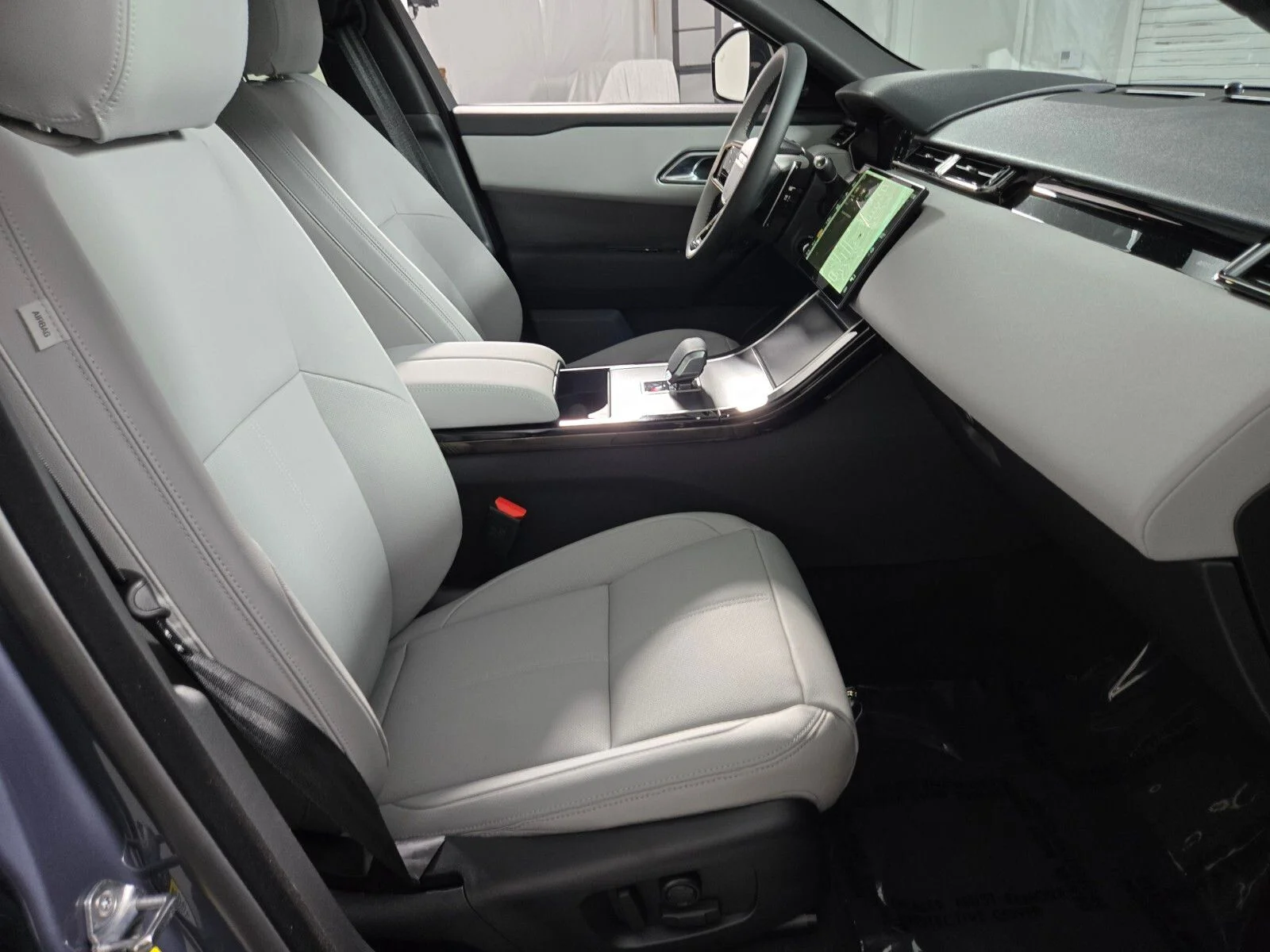 New 2026 Varesine Blue Land Rover S image 3