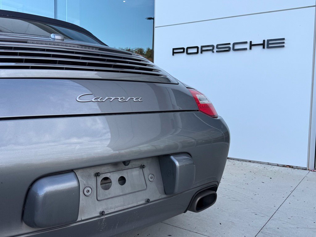 Used 2011 Gray Porsche Carrera image 10