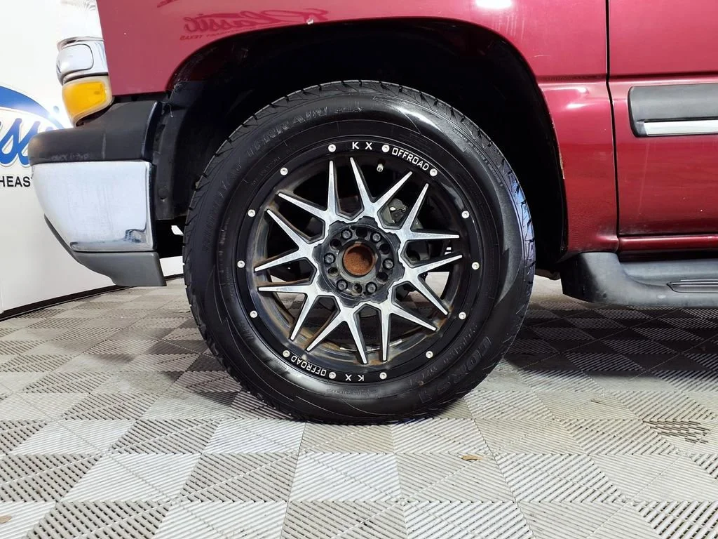 Used 2004 Sport Red Metallic Chevrolet LS image 8
