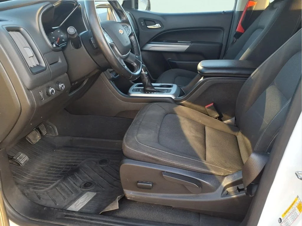 Certified Used 2022 White Chevrolet LT image 20