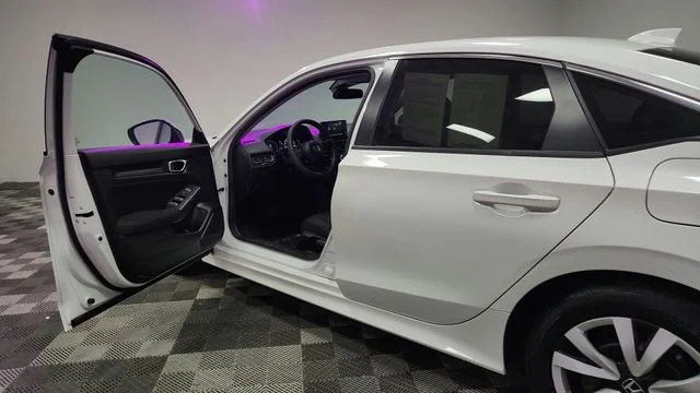 Used 2025 White Honda LX image 16