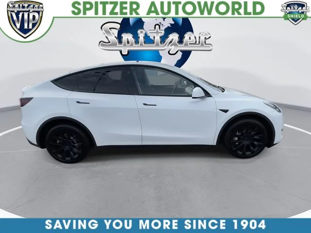 Used 2023 White Tesla Long Range image 10