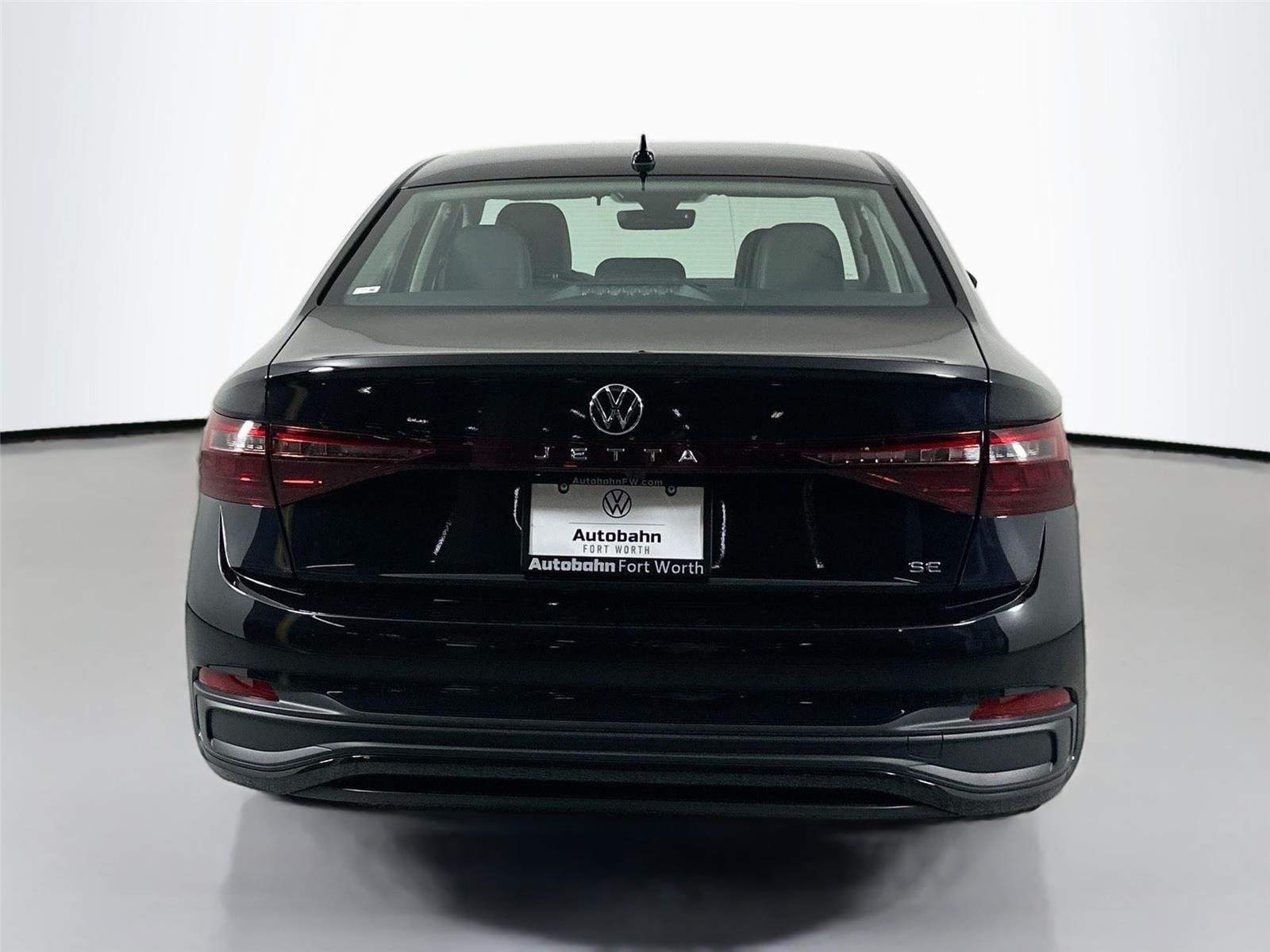 New 2025 Deep Black Pearl Volkswagen SE image 5