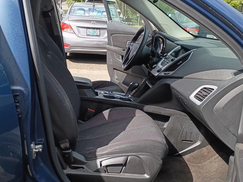 Used 2016 Blue GMC SLE-1 image 20