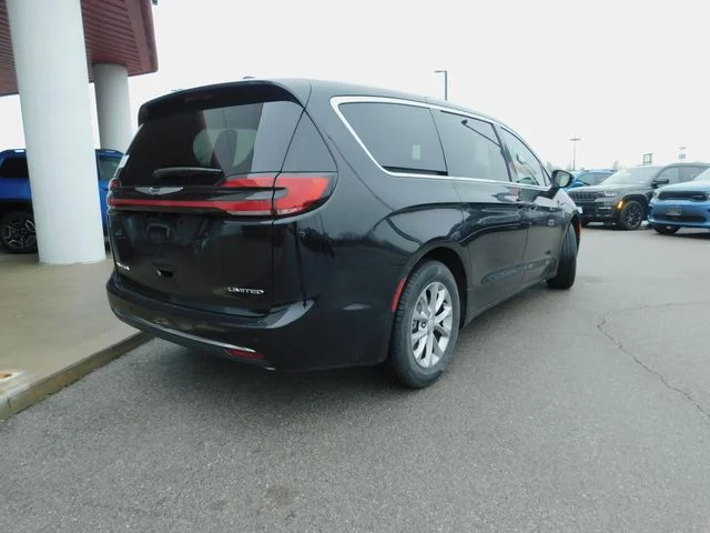 New 2026 Black Chrysler Limited image 31