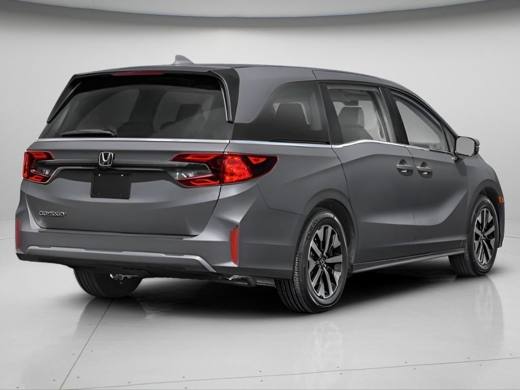 Used 2026 Modern Steel Metallic Honda EX-L image 2