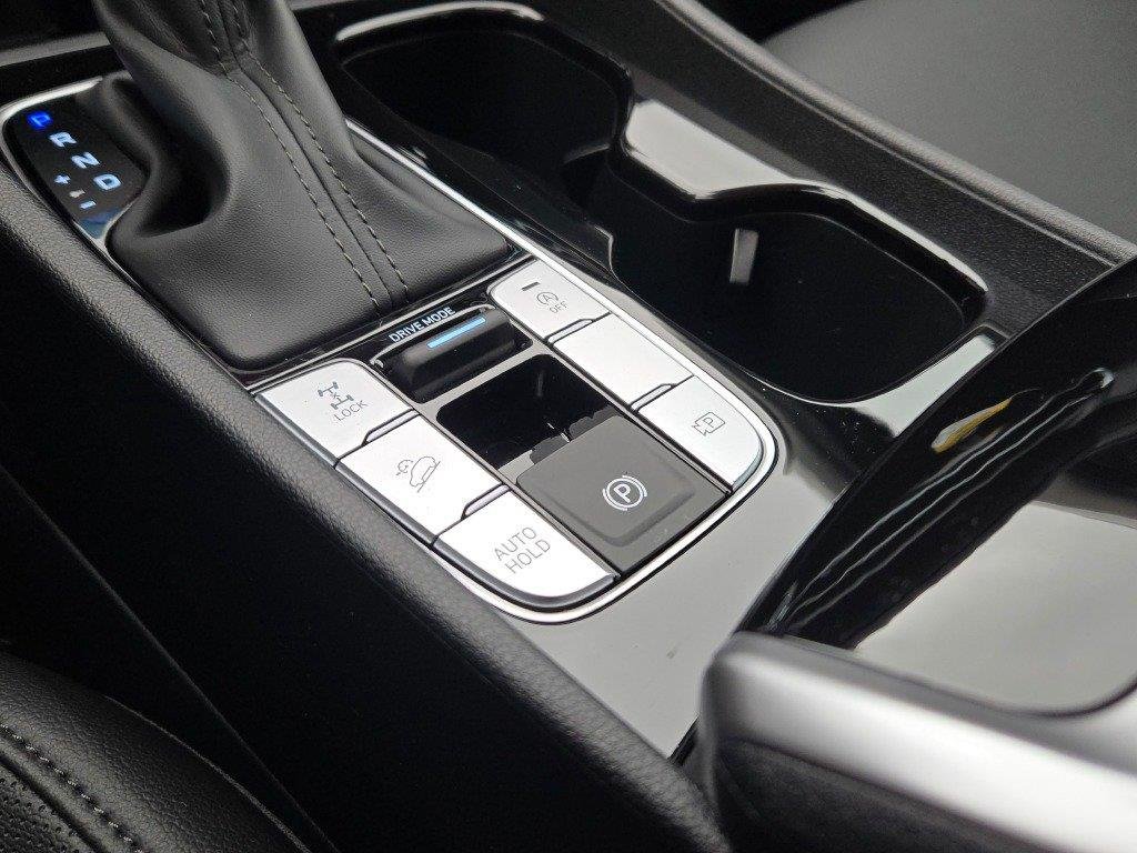 Used 2026 Atlantis Blue Hyundai SEL Premium image 23