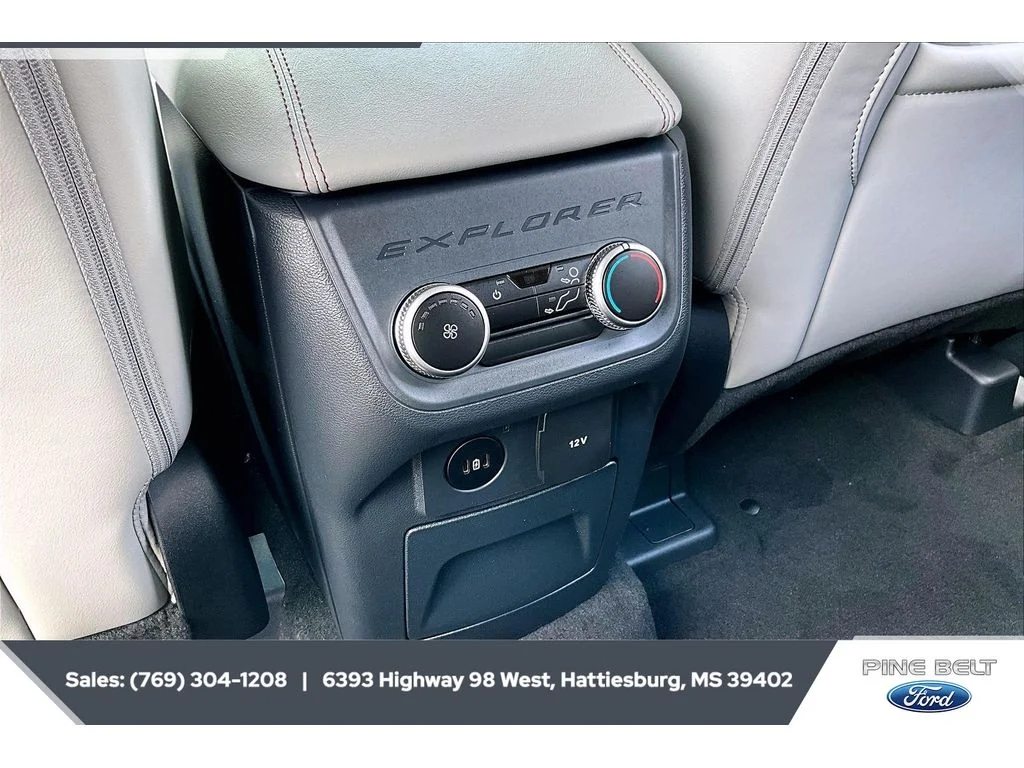 New 2026 Carbonized Gray Metallic Ford Active image 25