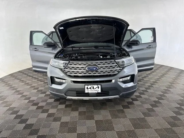 Used 2023 Gray Ford Limited image 13