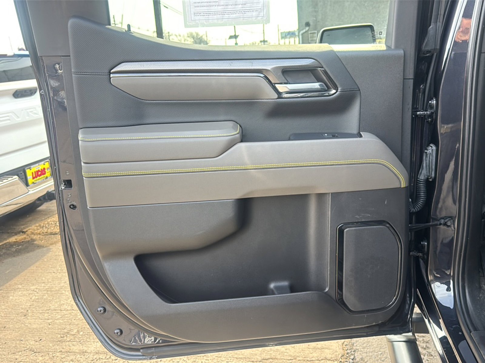 2024 Chevrolet Silverado 1500 ZR2 - Photo 26