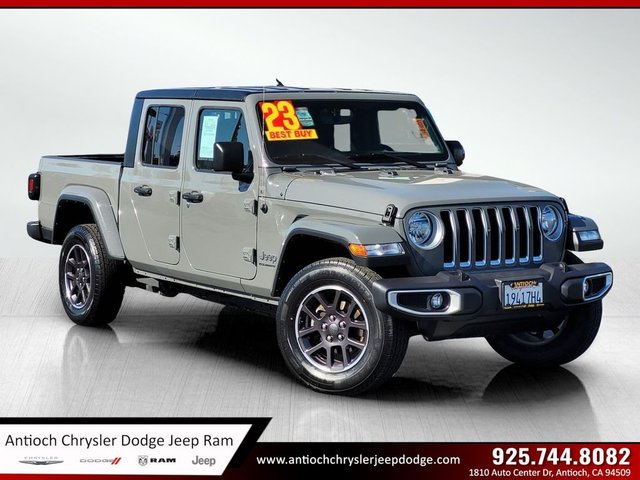 2023 Jeep Gladiator Overland