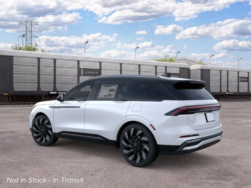 New 2026 White Platinum Metallic Tri-Coat Lincoln Reserve image 4