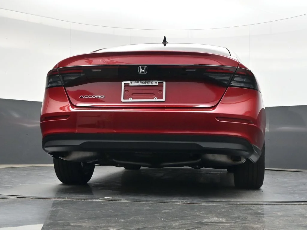 New 2026 Radiant Red Metallic Honda SE image 44