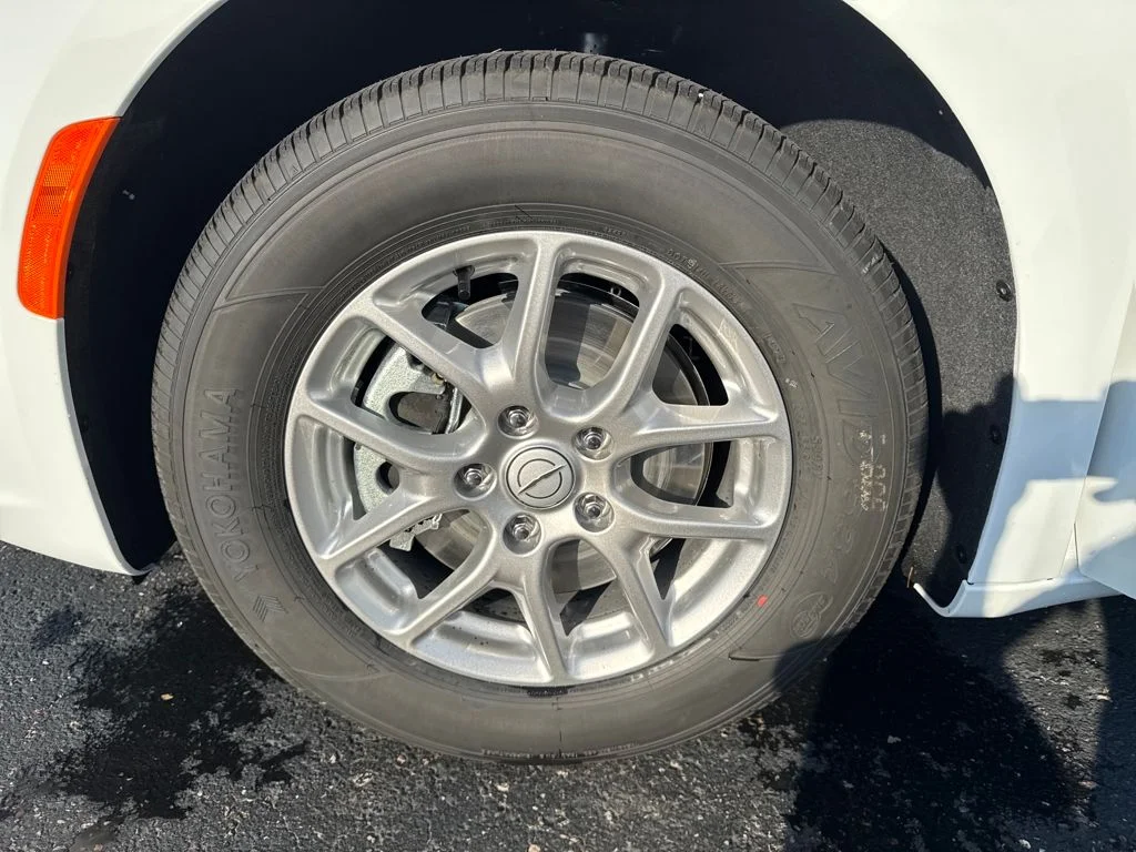 2026 Chrysler Pacifica Select - Photo 26