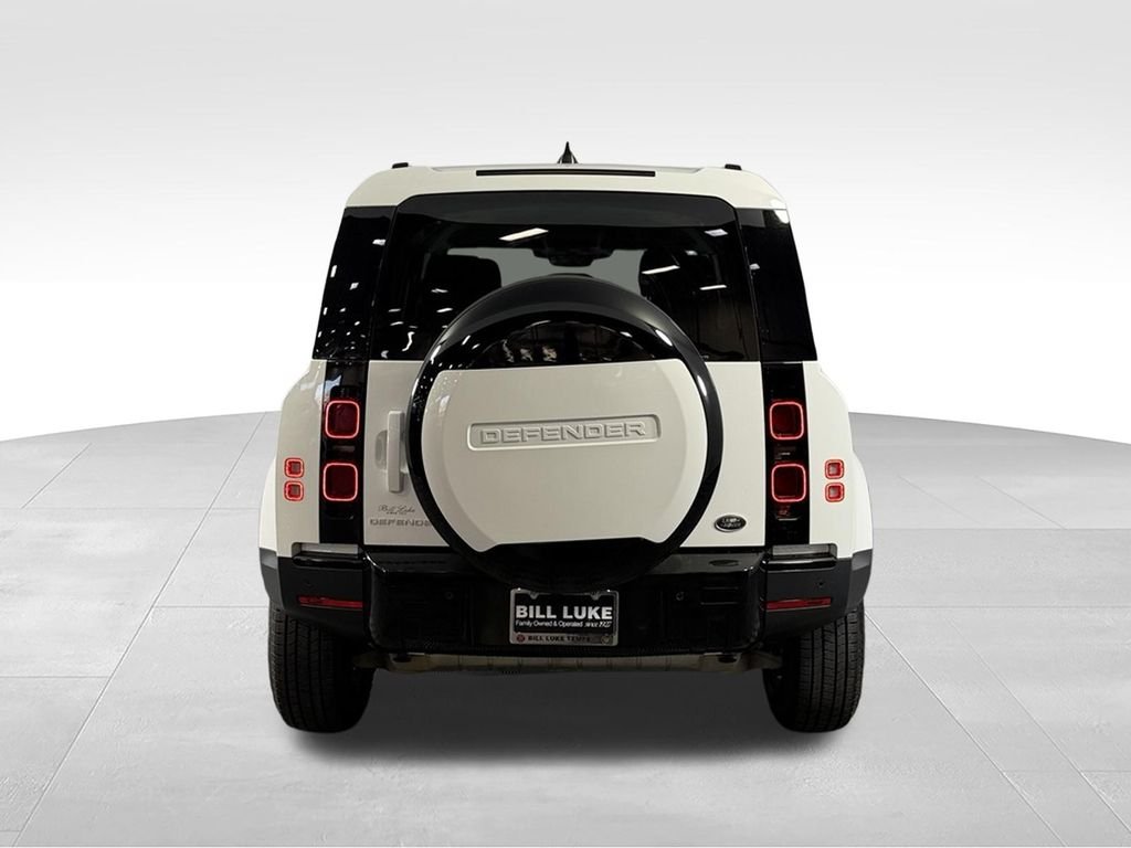 Used 2023 Fuji White Land Rover Standard image 7