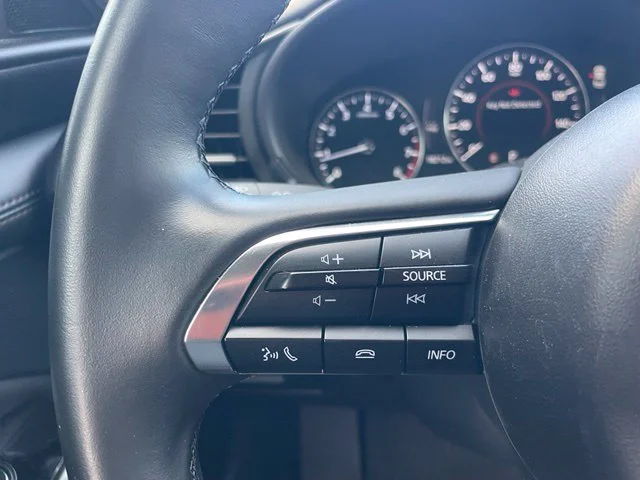 Used 2025 White Mazda 2.5 S Select Sport Base image 11