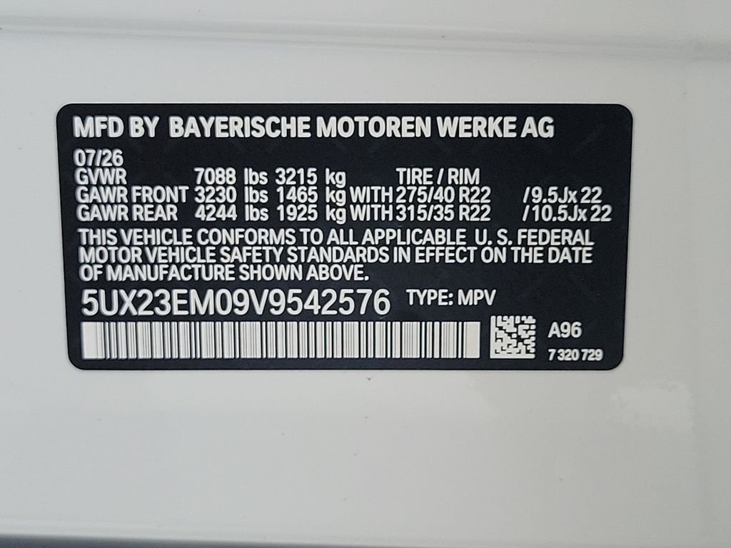 New 2027 Mineral White Metallic BMW xDrive40i image 23
