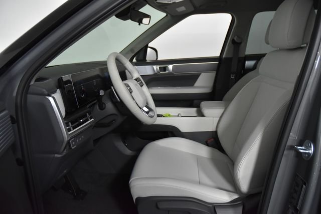 New 2027 Gray Hyundai SE AWD image 15