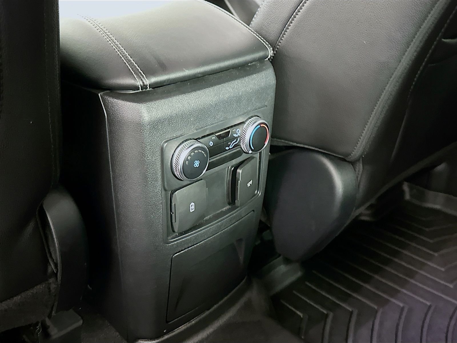 Used 2023 Gray Metallic Ford ST image 24