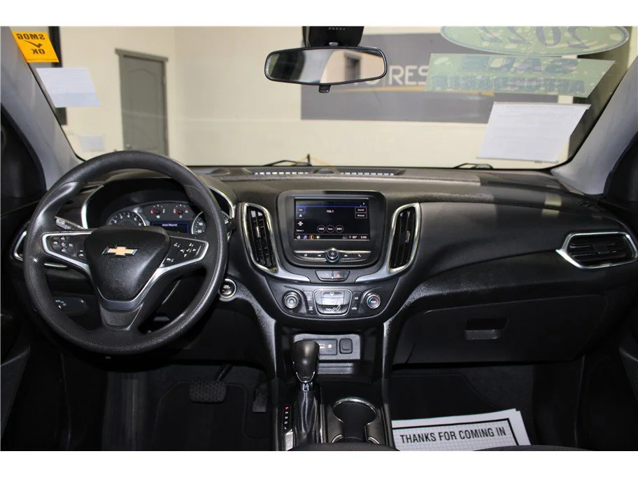 Used 2022 Summit White Chevrolet LT image 13