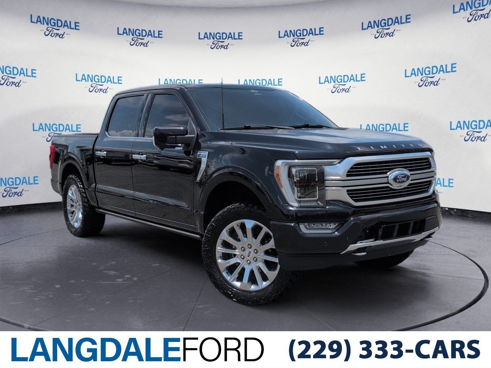 Used 2022 Black Metallic Ford Limited image 1