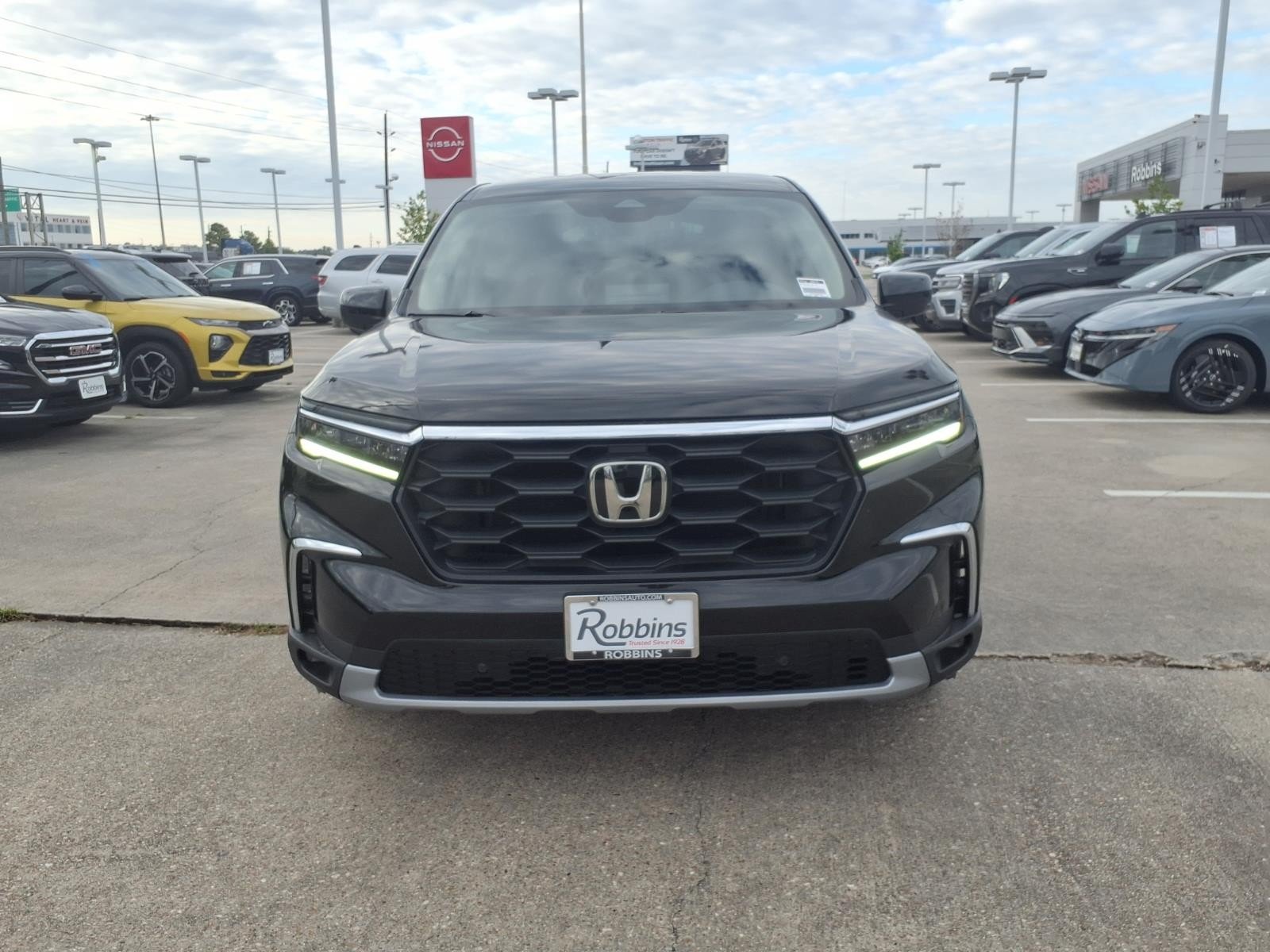 2023 Honda Pilot photo 5 of 27