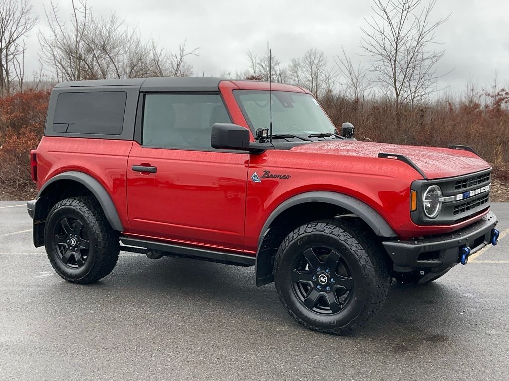 2023 Ford Bronco 2-Door Black Diamond