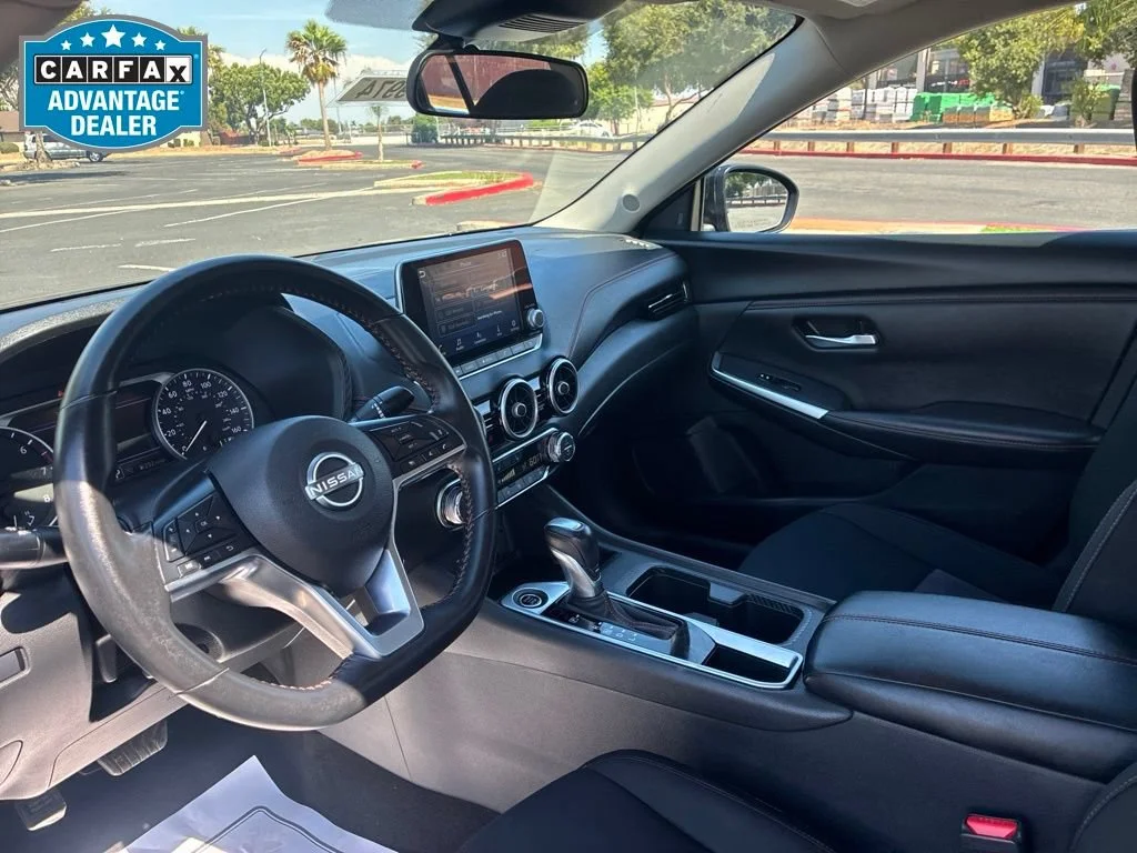 Used 2025 Super Black Nissan SR image 13