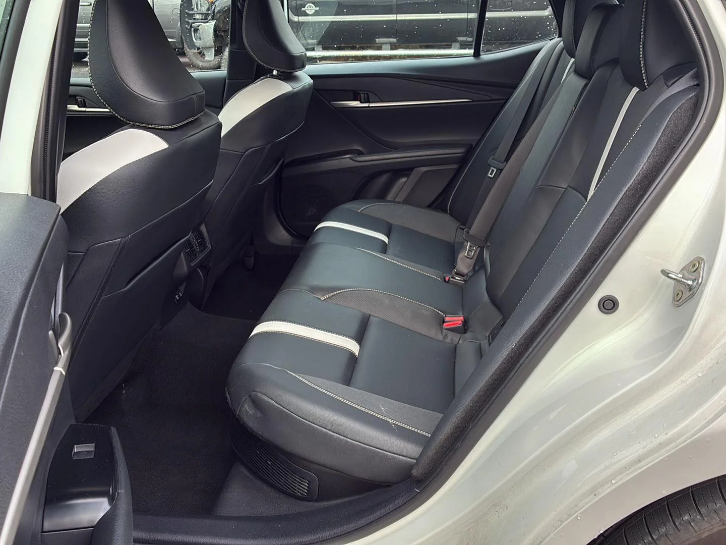 Used 2025 Ice Toyota XSE image 10