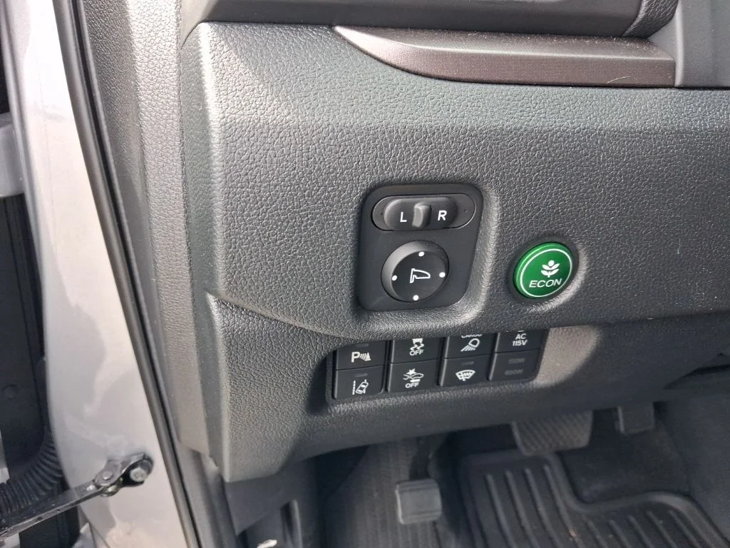 Used 2022  Honda RTL-E image 27