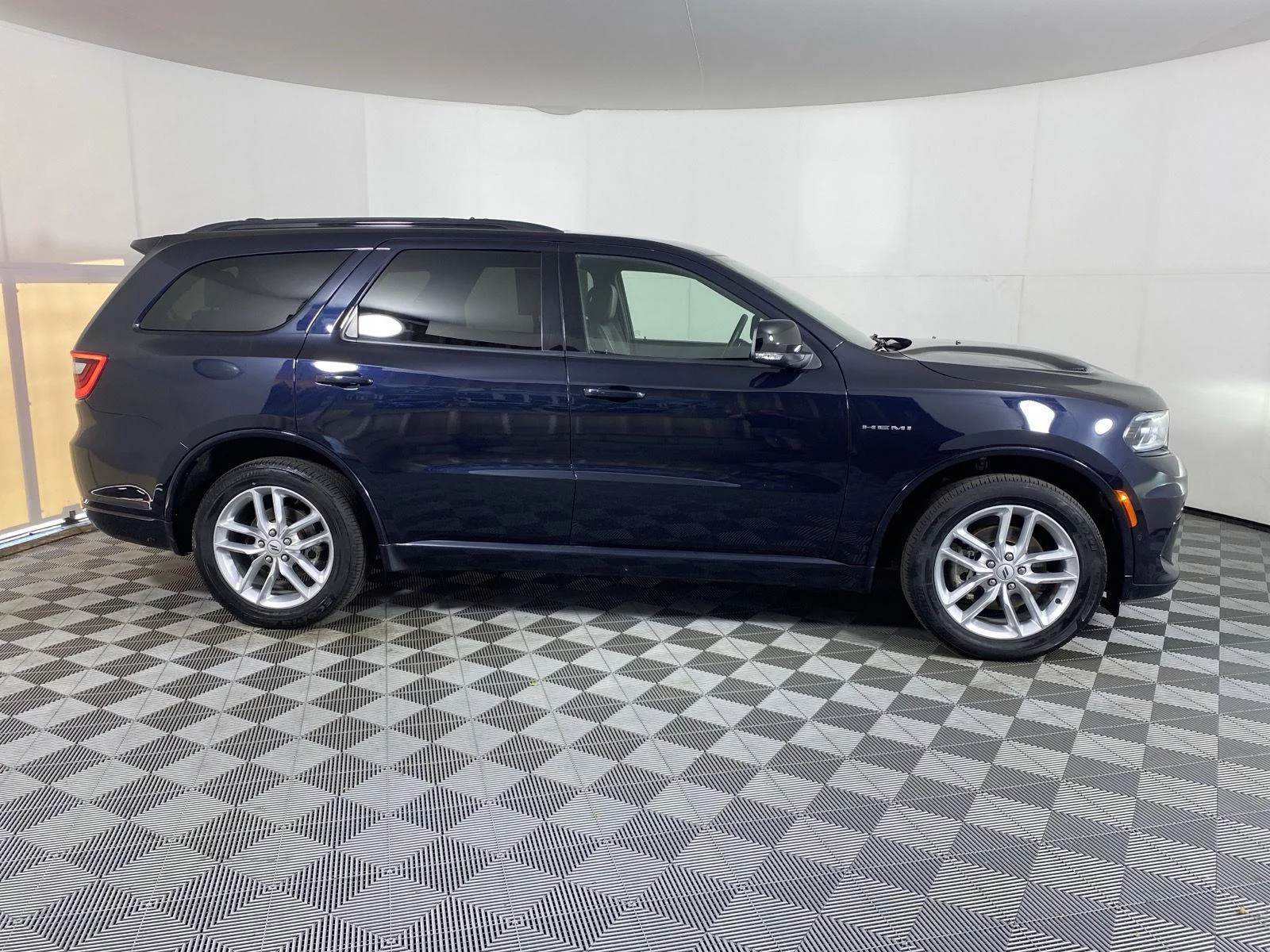 Used 2025 Night Moves Dodge R/T image 10