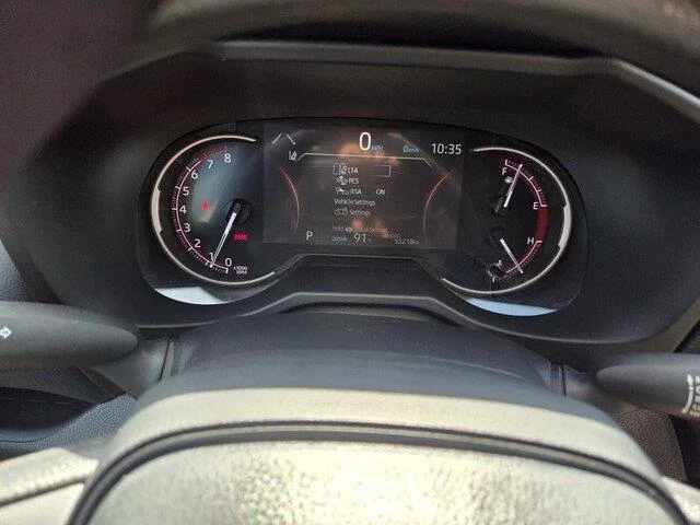 Used 2025 Ice Cap Toyota LE image 17