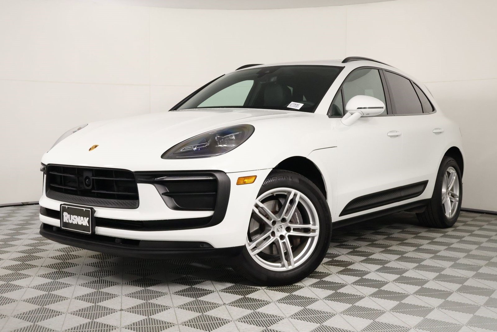 2024 Porsche Macan