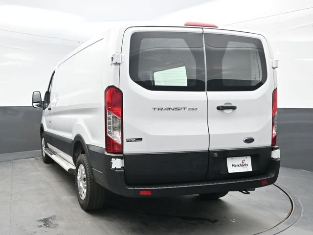 Used 2025 White Ford Base image 5
