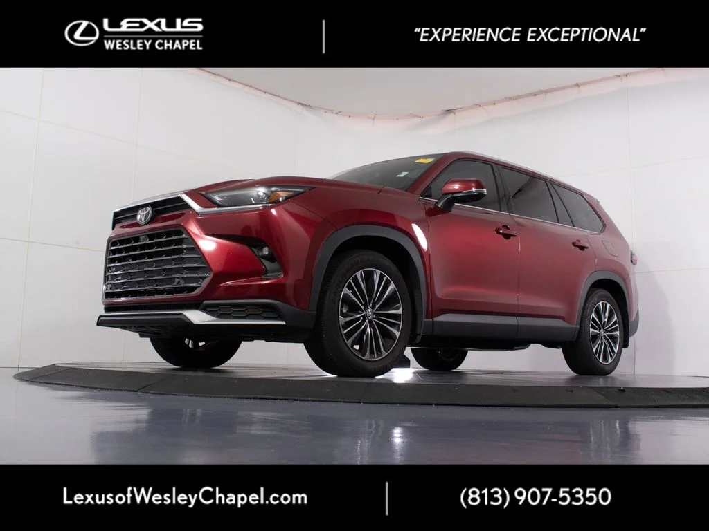 Used 2025 Red Toyota MAX Platinum image 8