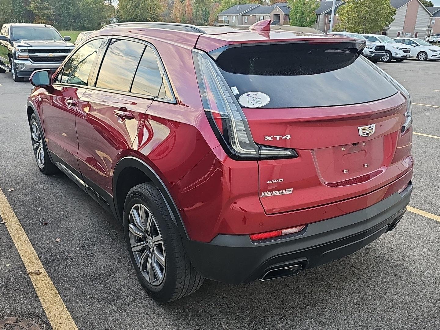 2020 Cadillac XT4 Sport photo 4